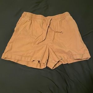 yellow shorts